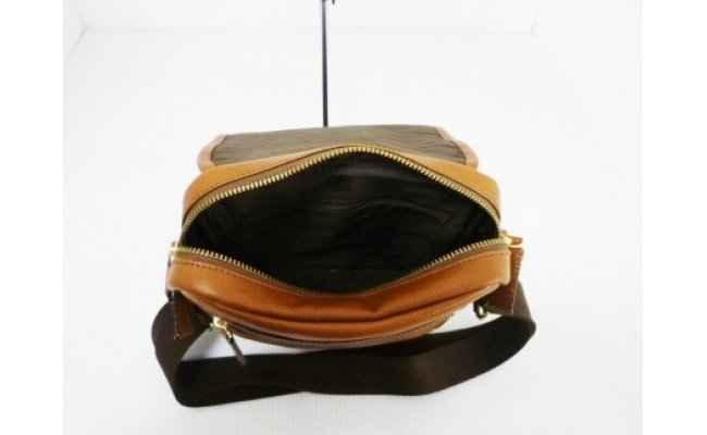 豊岡鞄　皮革縦型フラップSD（ブラウン）